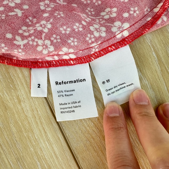 Red midi reformation dress - Picture 3 of 4